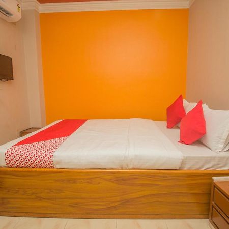 Oyo 48133 Hotel Payel Māldah Dış mekan fotoğraf