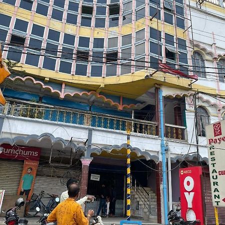 Oyo 48133 Hotel Payel Māldah Dış mekan fotoğraf