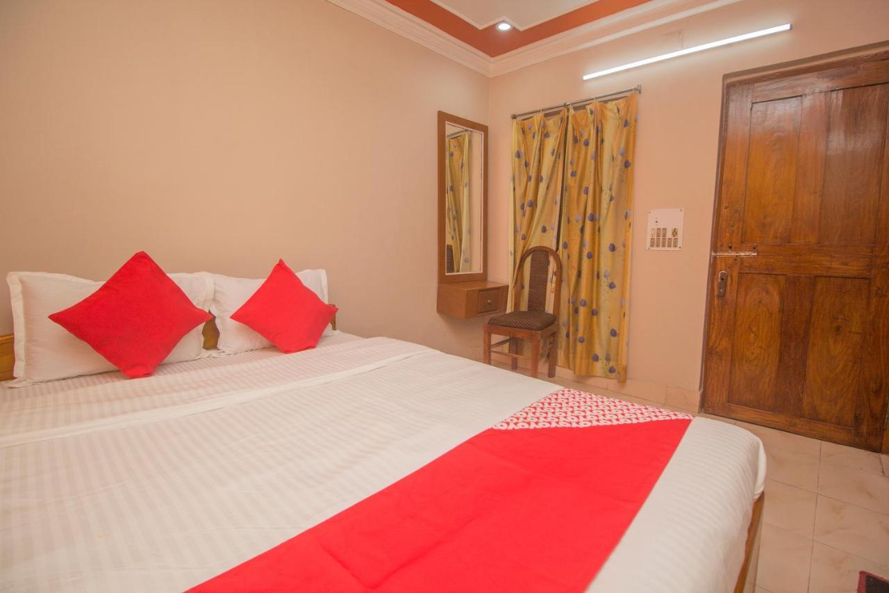 Oyo 48133 Hotel Payel Māldah Dış mekan fotoğraf