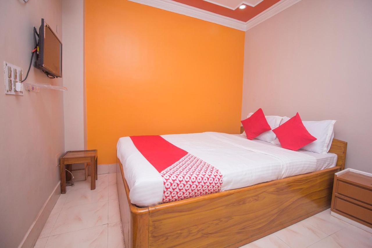 Oyo 48133 Hotel Payel Māldah Dış mekan fotoğraf