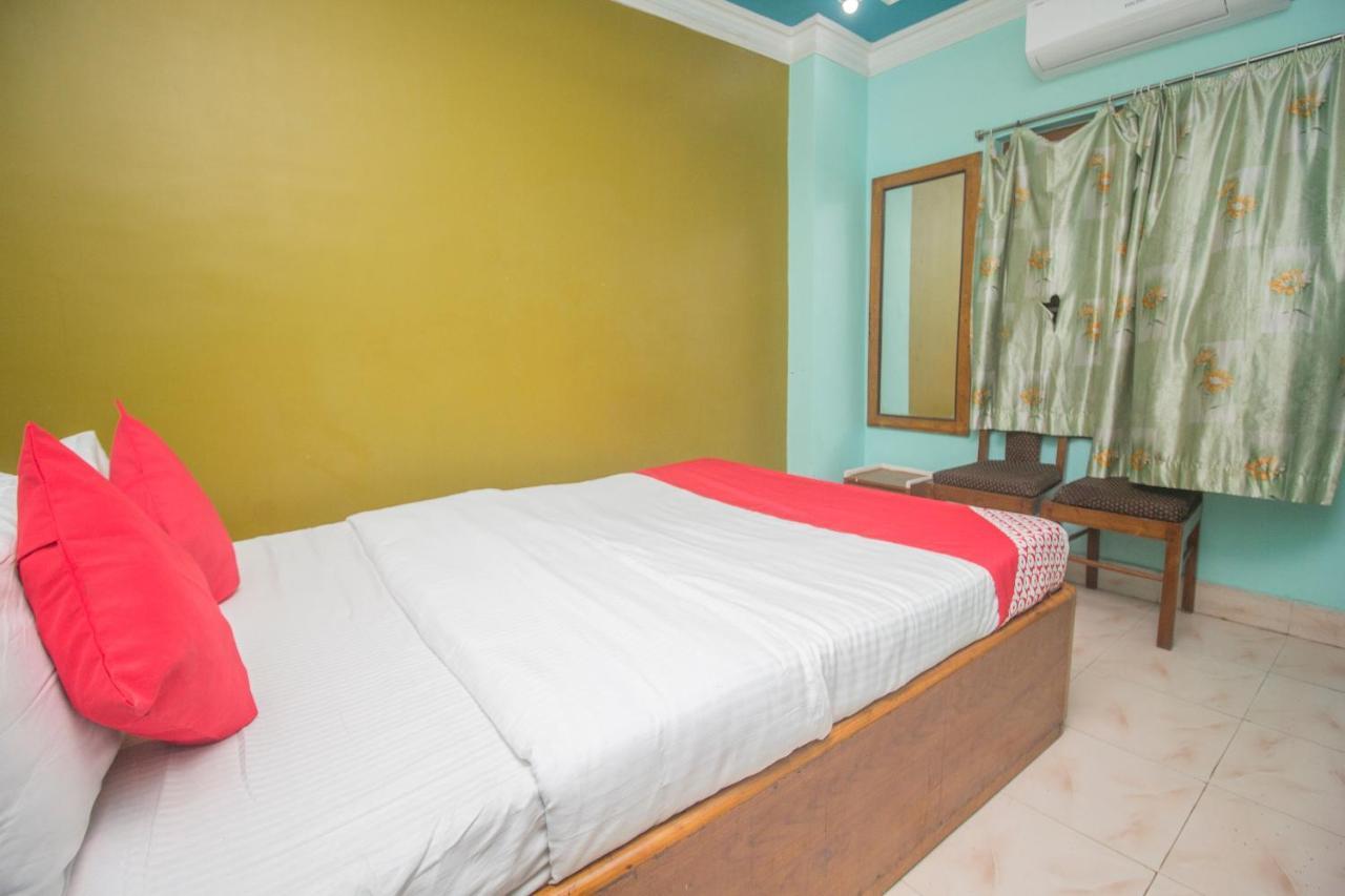 Oyo 48133 Hotel Payel Māldah Dış mekan fotoğraf