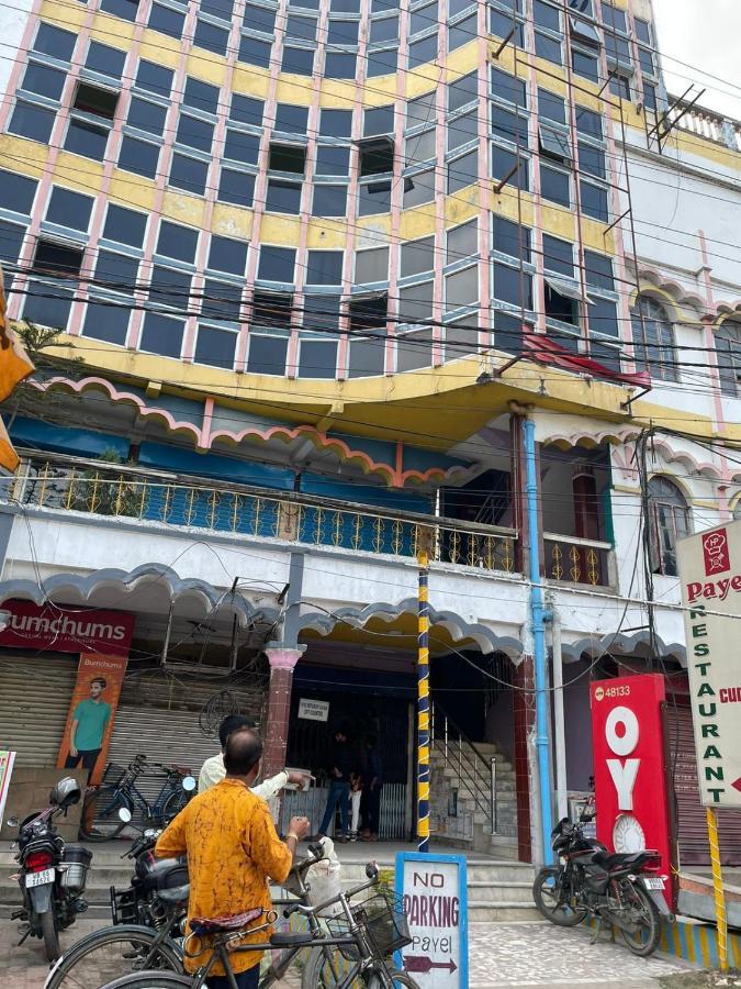 Oyo 48133 Hotel Payel Māldah Dış mekan fotoğraf