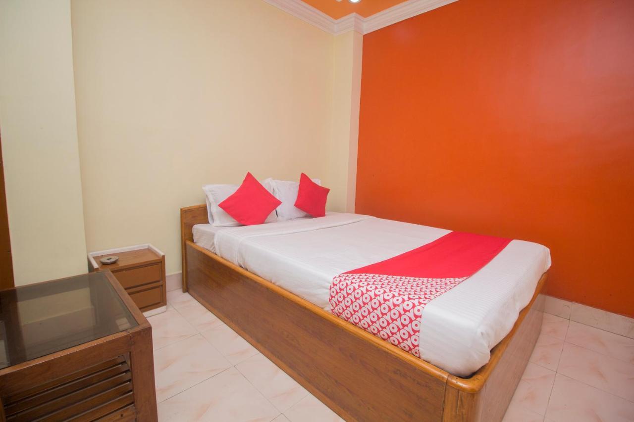 Oyo 48133 Hotel Payel Māldah Dış mekan fotoğraf